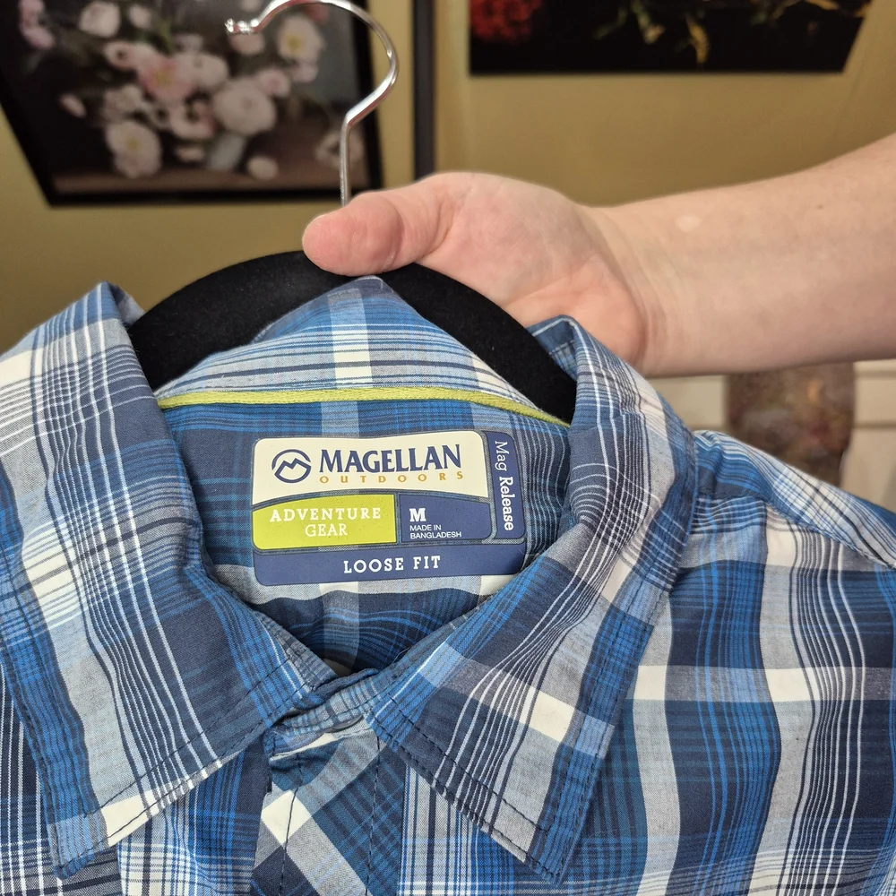 Magellan Outdoors Men's Blue and White Plaid Shirt 1749/425